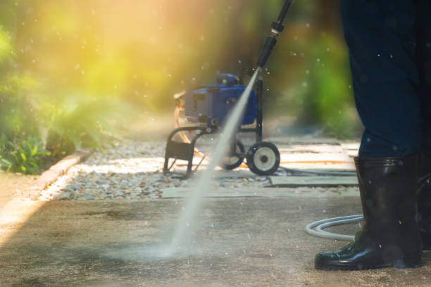 Best Patio and Deck Pressure Washing  in Tracy, MN